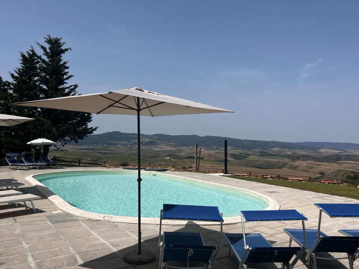 Antica Colombaia Apartment Volterra Bagian luar foto