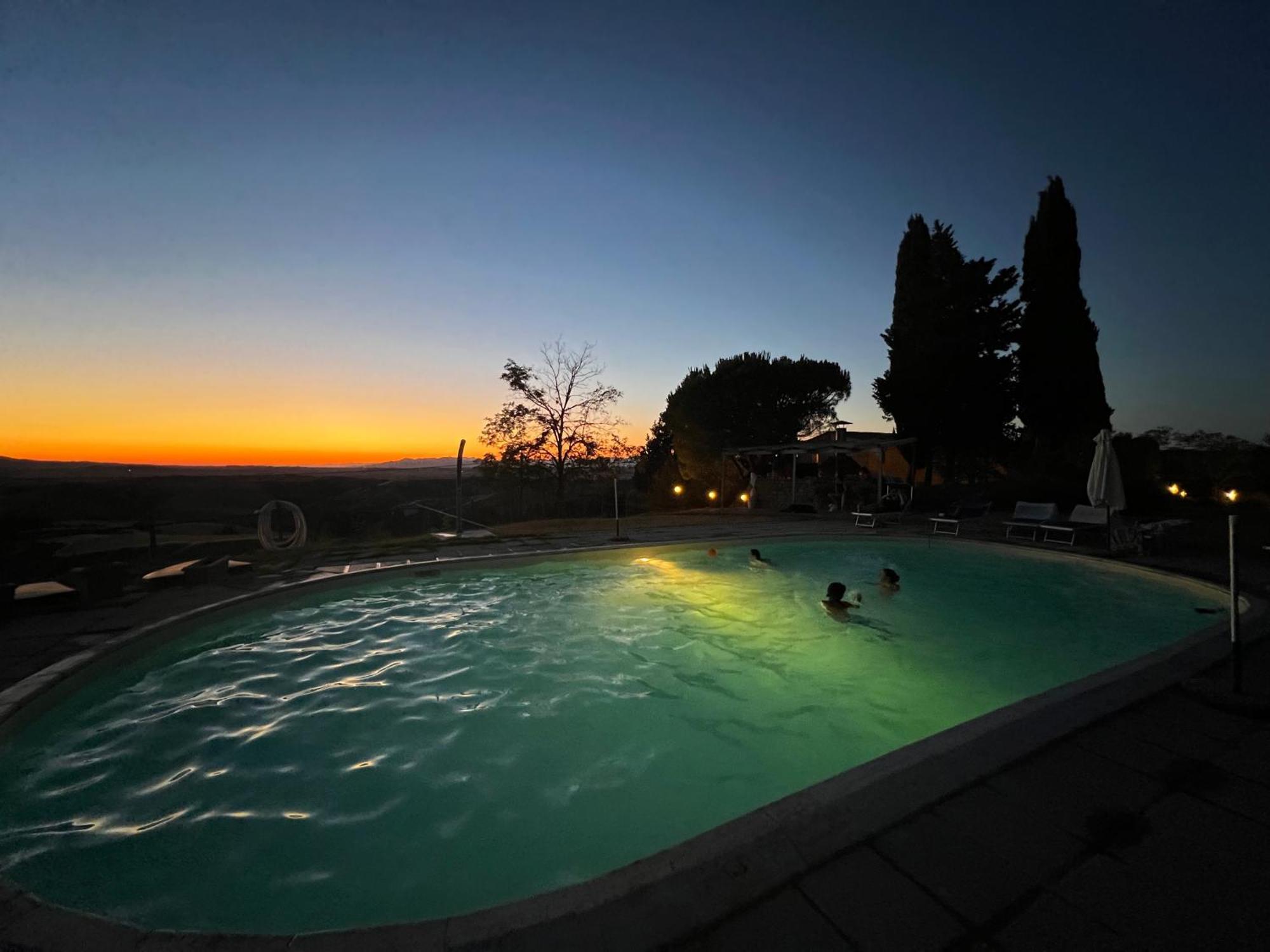 Antica Colombaia Apartment Volterra Bagian luar foto